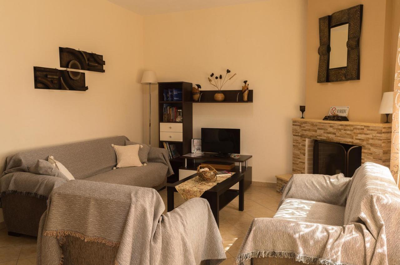 Family Resort In Vrasná Екстериор снимка